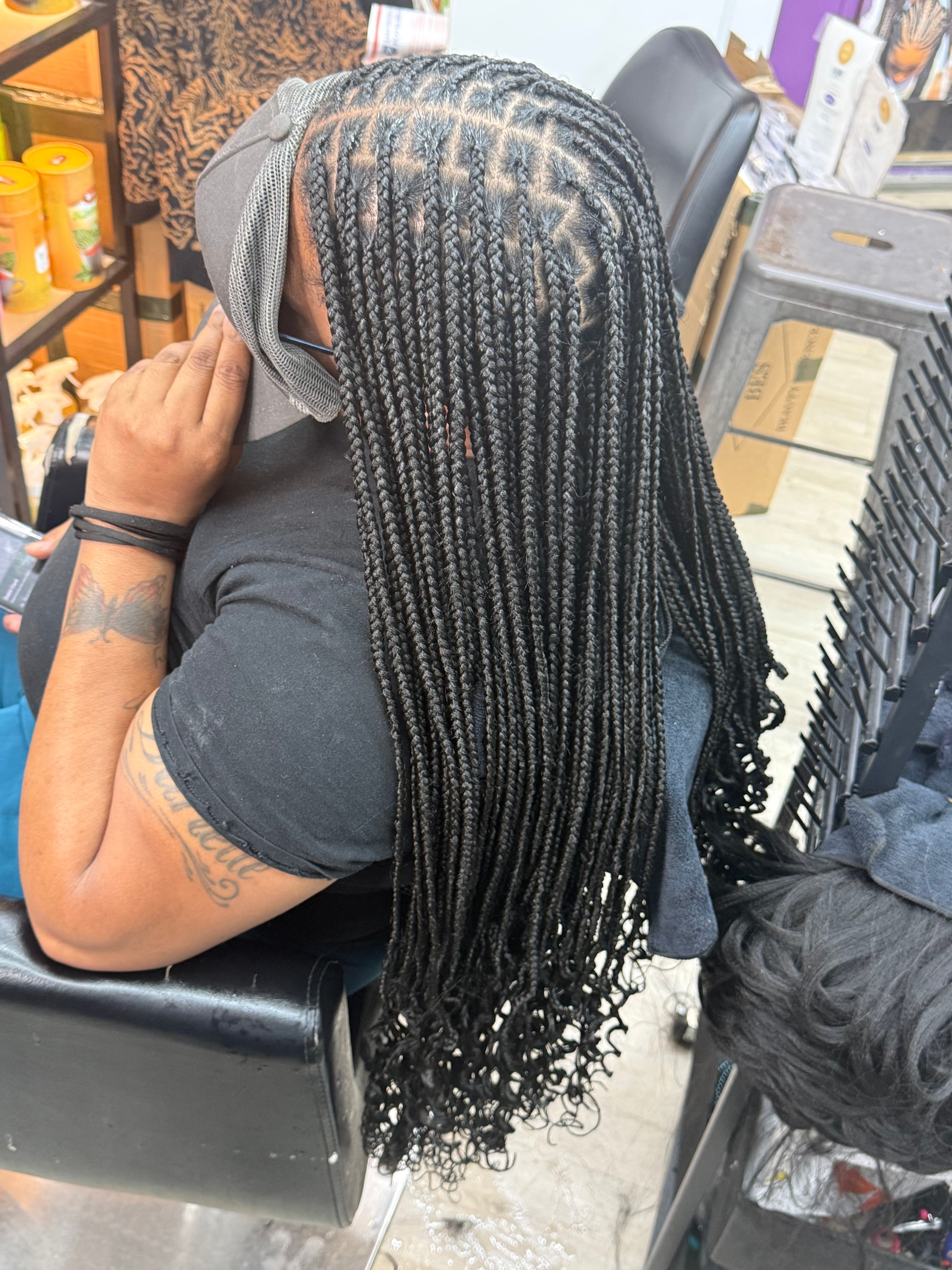 Knotless braids hairstyle